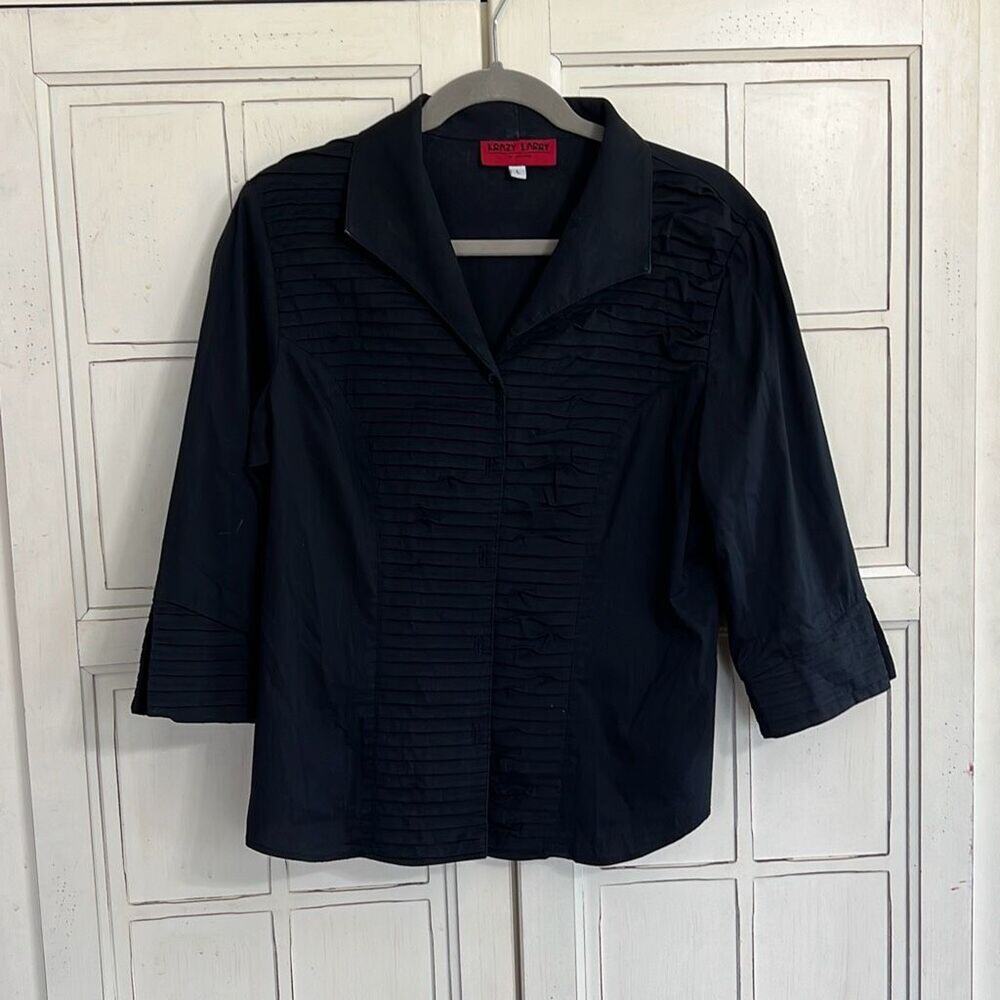 Krazy Larry size large black button down top blouse